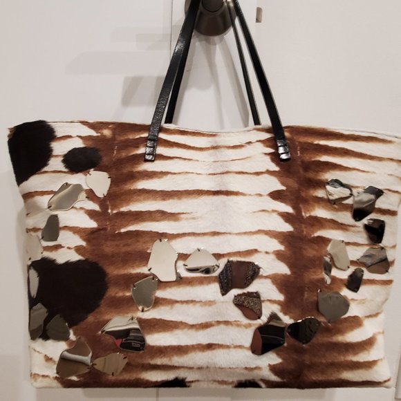 FENDI Large Zebra Print Calf Hair Tote - Picture 2 of 8